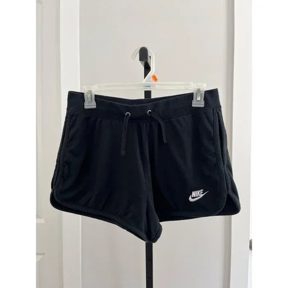 Nike Shorts in Black Size M - Picture 3 of 10